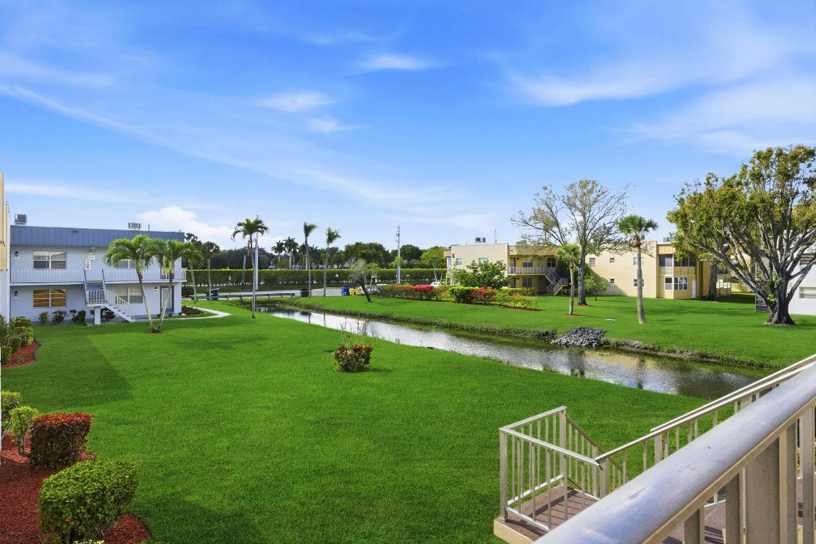 KINGS POINT BURGUNDY CONDOS - Residential