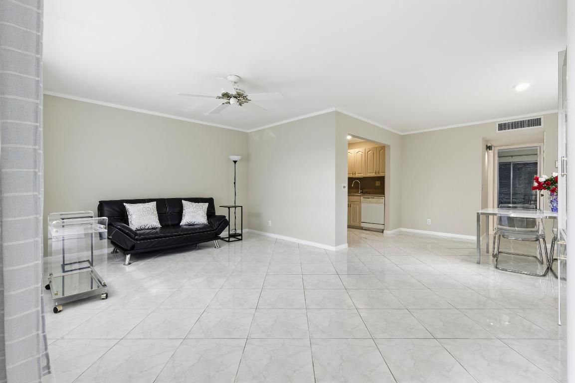 KINGS POINT BURGUNDY CONDOS - Residential