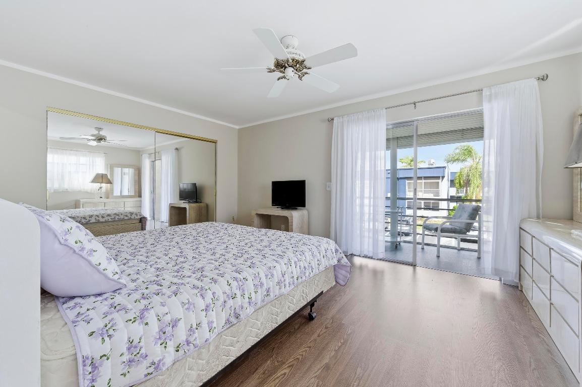 KINGS POINT BURGUNDY CONDOS - Residential