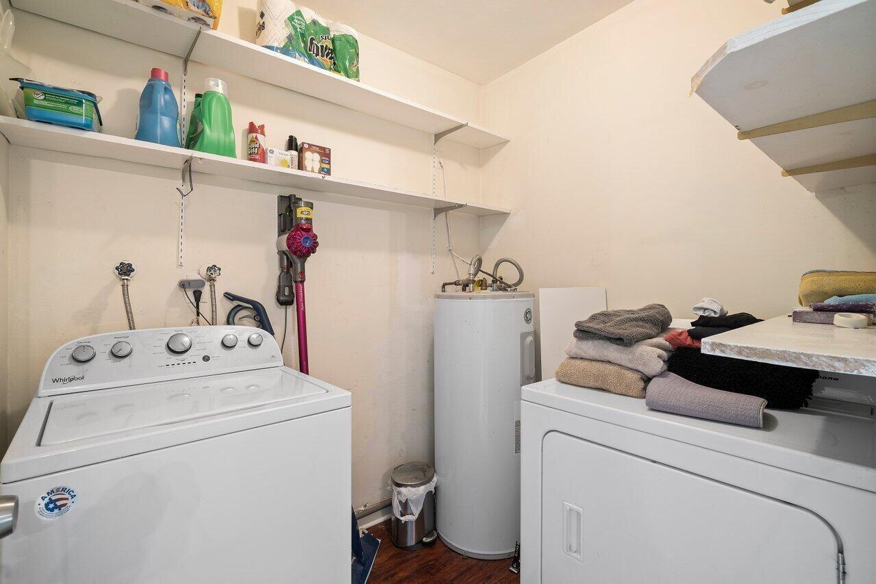 CHATHAM HILLS - Residential Lease