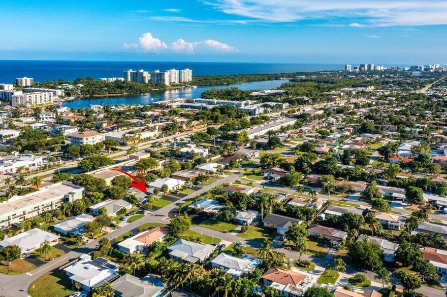 Stunning and private duplex featuring a charming carport screened patio and a fenced yard. Ideally located near shops, restaurants, and beautiful beaches. Tastefully renovated with hurricane-impact windows and doors, offering a spacious, light-filled 2-bedroom, 2-bath layout. Pets are welcome!