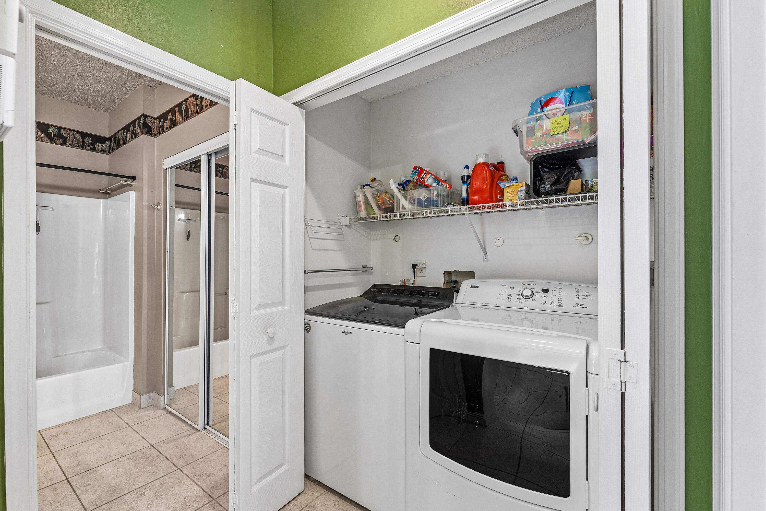 LAKESHORE NORTH - Residential