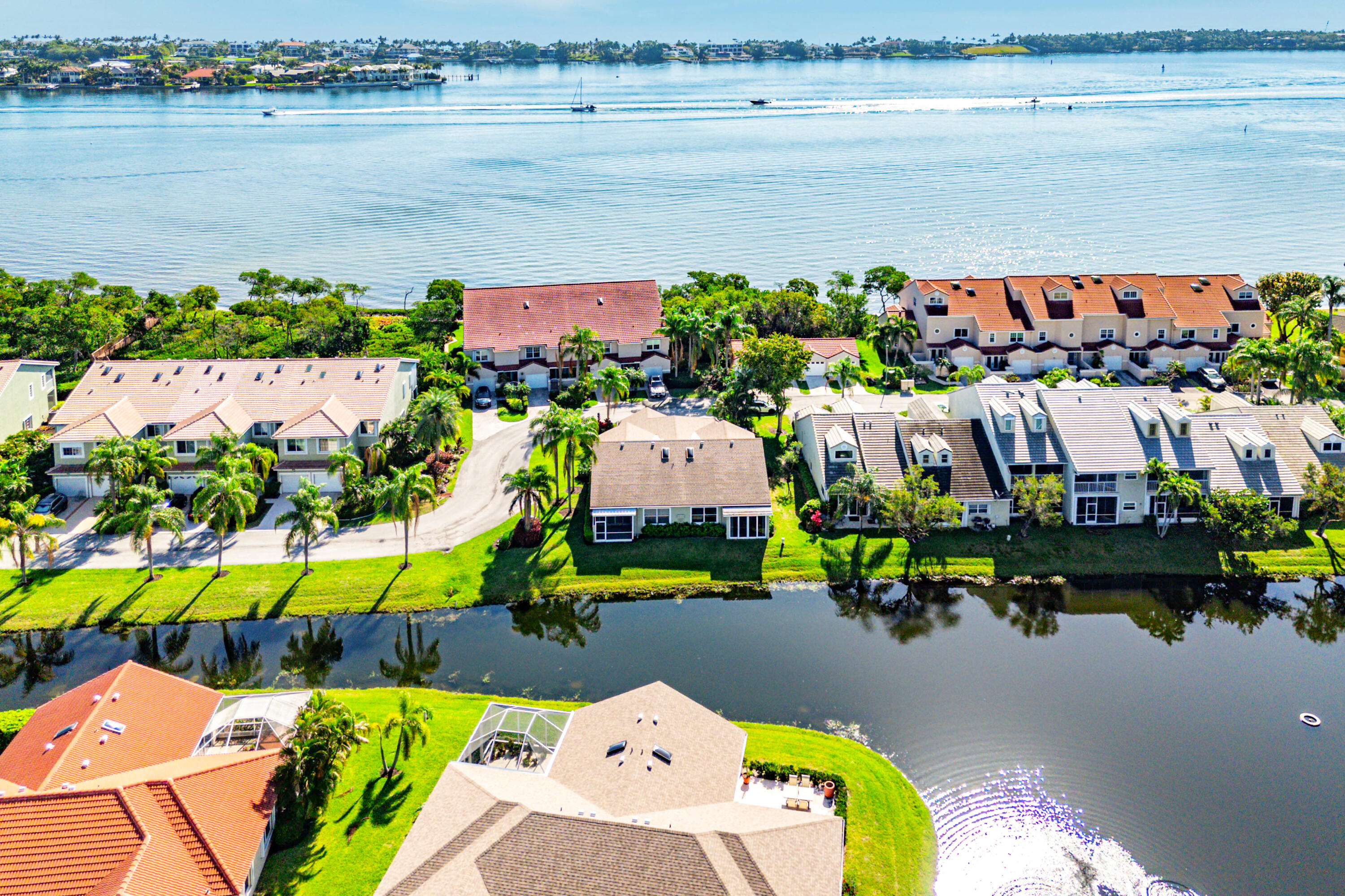 LAKESHORE NORTH - Residential