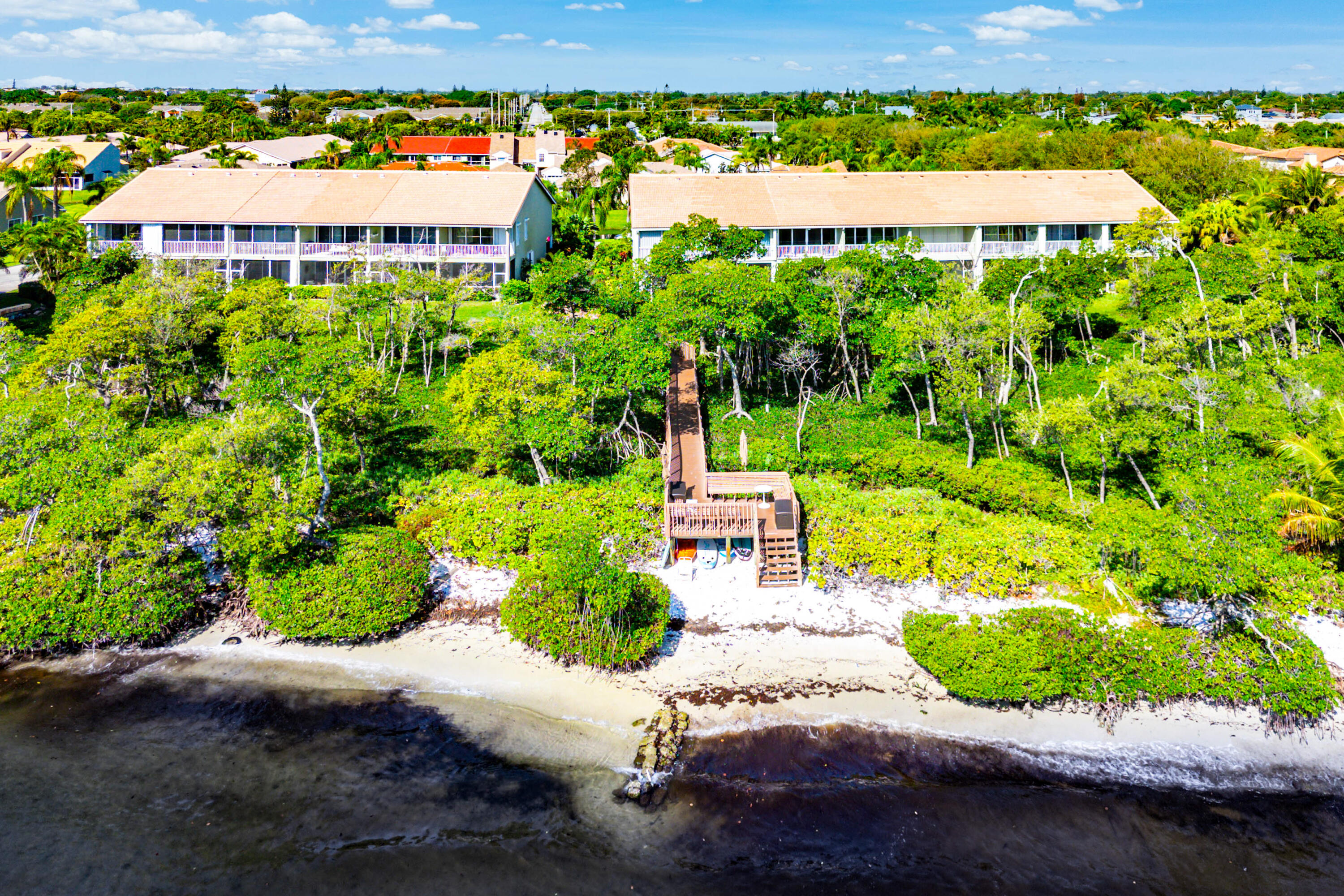 LAKESHORE NORTH - Residential