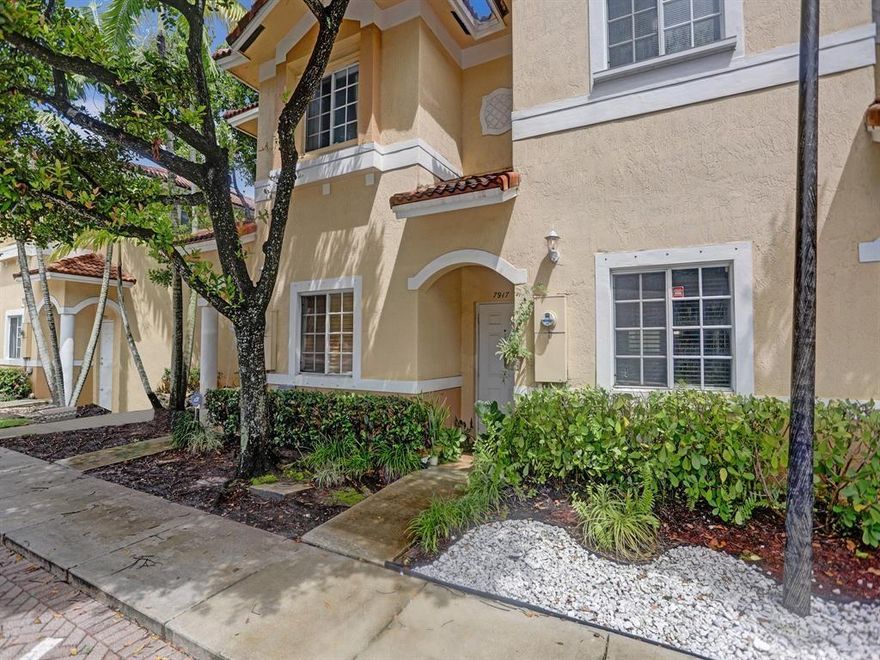 Updated Spacious 2 Bedroom 2.5 Bathroom Townhome! 1st floor features 1/2 Bath, Open living and dinning room concept. Kitchen is open to the living area and also has a pantry! Both bedrooms located upstairs. Master Bedroom Bath has double sinks and a walk in shower. 2nd bedroom has a shower/tub combo. Laundry on the 2nd floor. Closer to restaurants and shops!