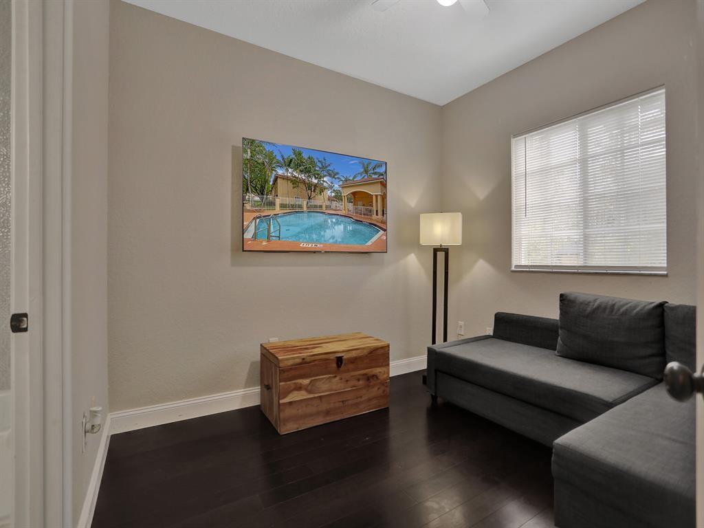 Tuscany 173-129 B - Residential Lease
