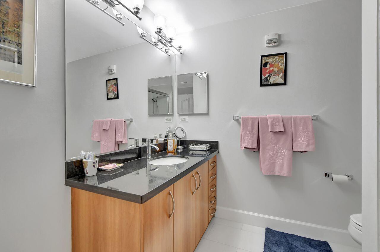 PINEAPPLE GROVE VILLAGE CONDO - Residential