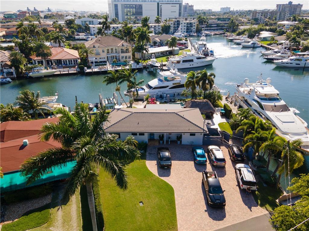 LAUDERDALE HARBORS SEC A - Residential