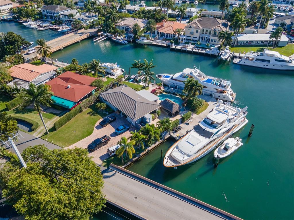 LAUDERDALE HARBORS SEC A - Residential