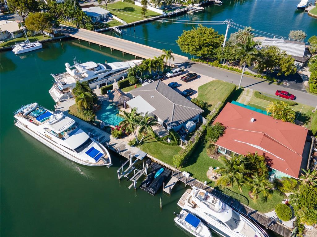 LAUDERDALE HARBORS SEC A - Residential