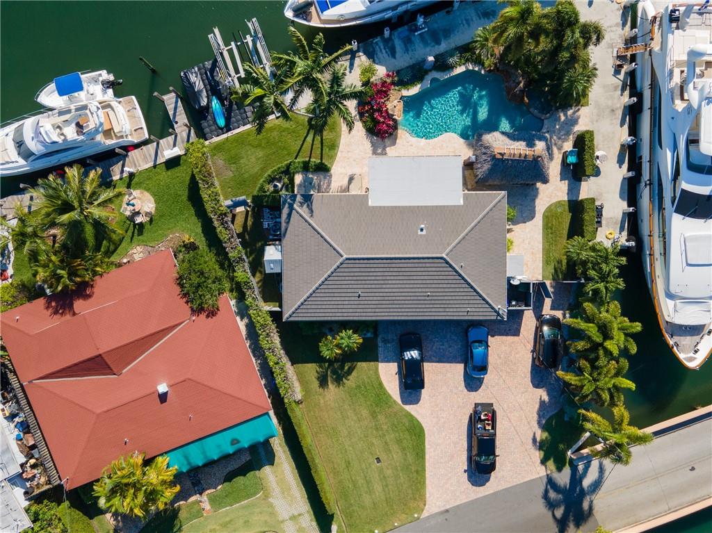 LAUDERDALE HARBORS SEC A - Residential