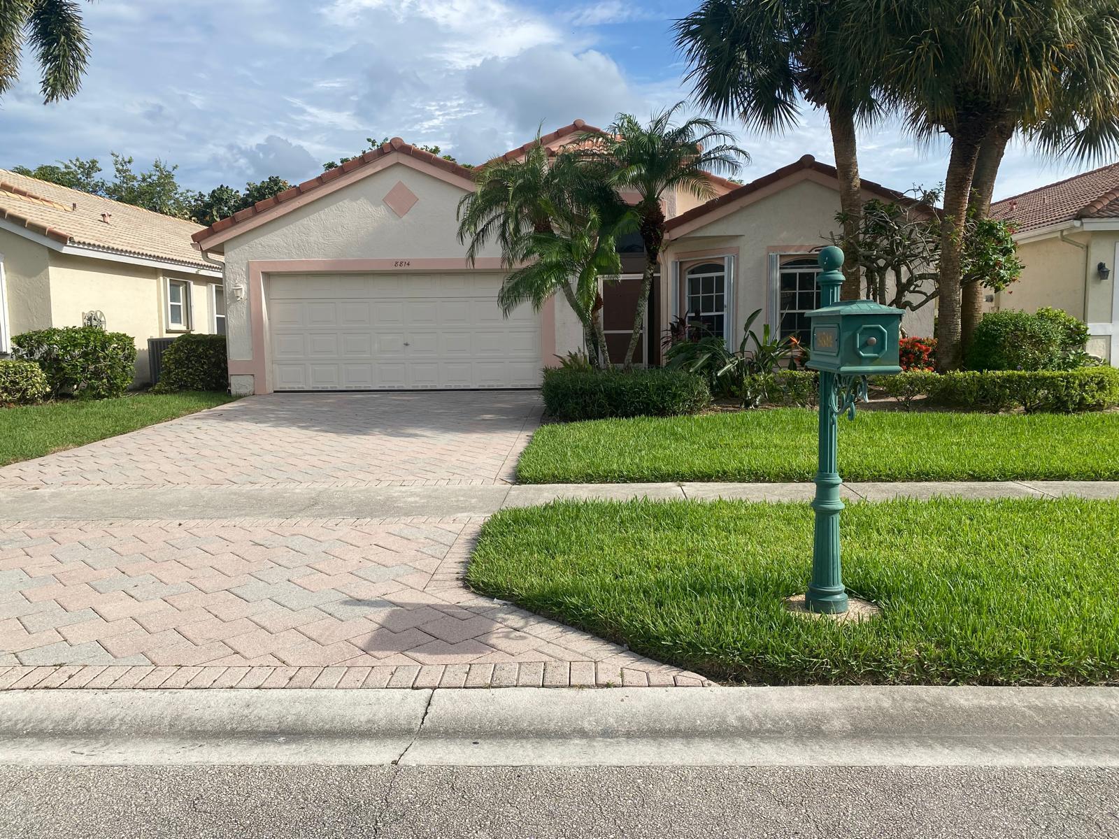 FULLY RENOVATED!!! Be the first to rent this beautiful home in a desirable gated community in Boca Raton.New flooring, new kitchen, new samsung appliances, new bathrooms and new paint. Also enjoy a resort style clubhouse.