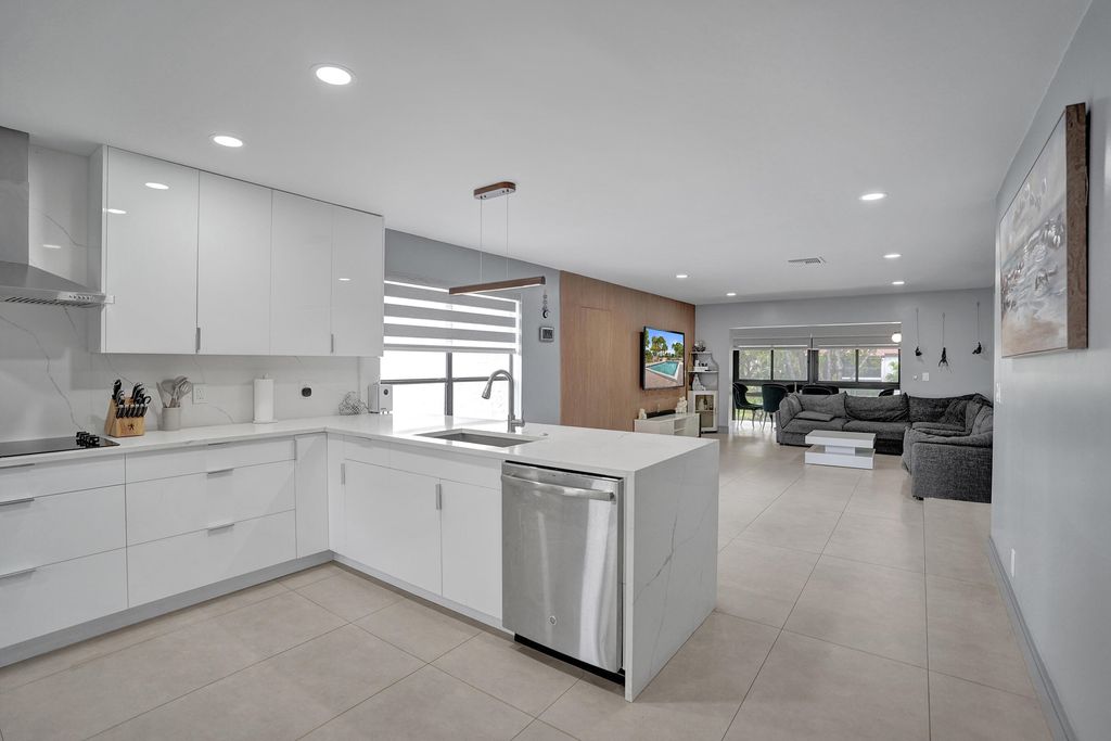 Photo of 21675 Tall Palm Circle #2b, Boca Raton, FL 33433 (MLS # B26013021)