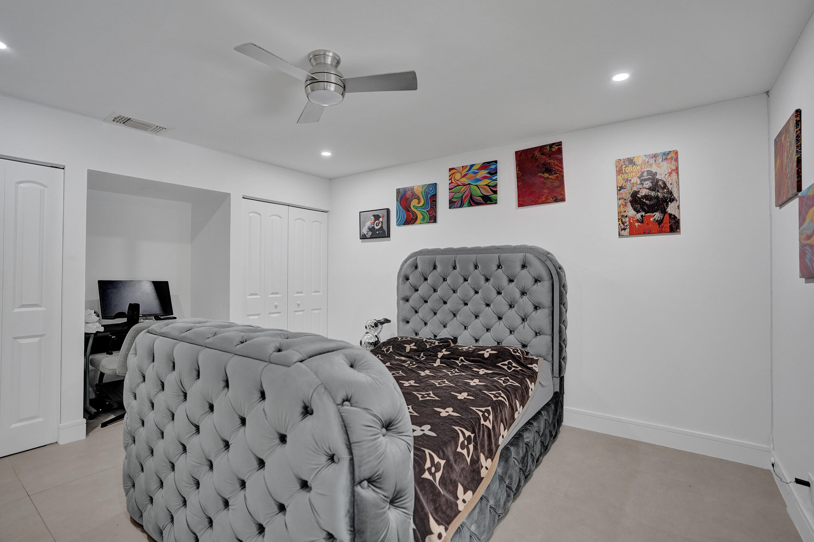 PALMS OF BOCA LAGO CONDO - Residential