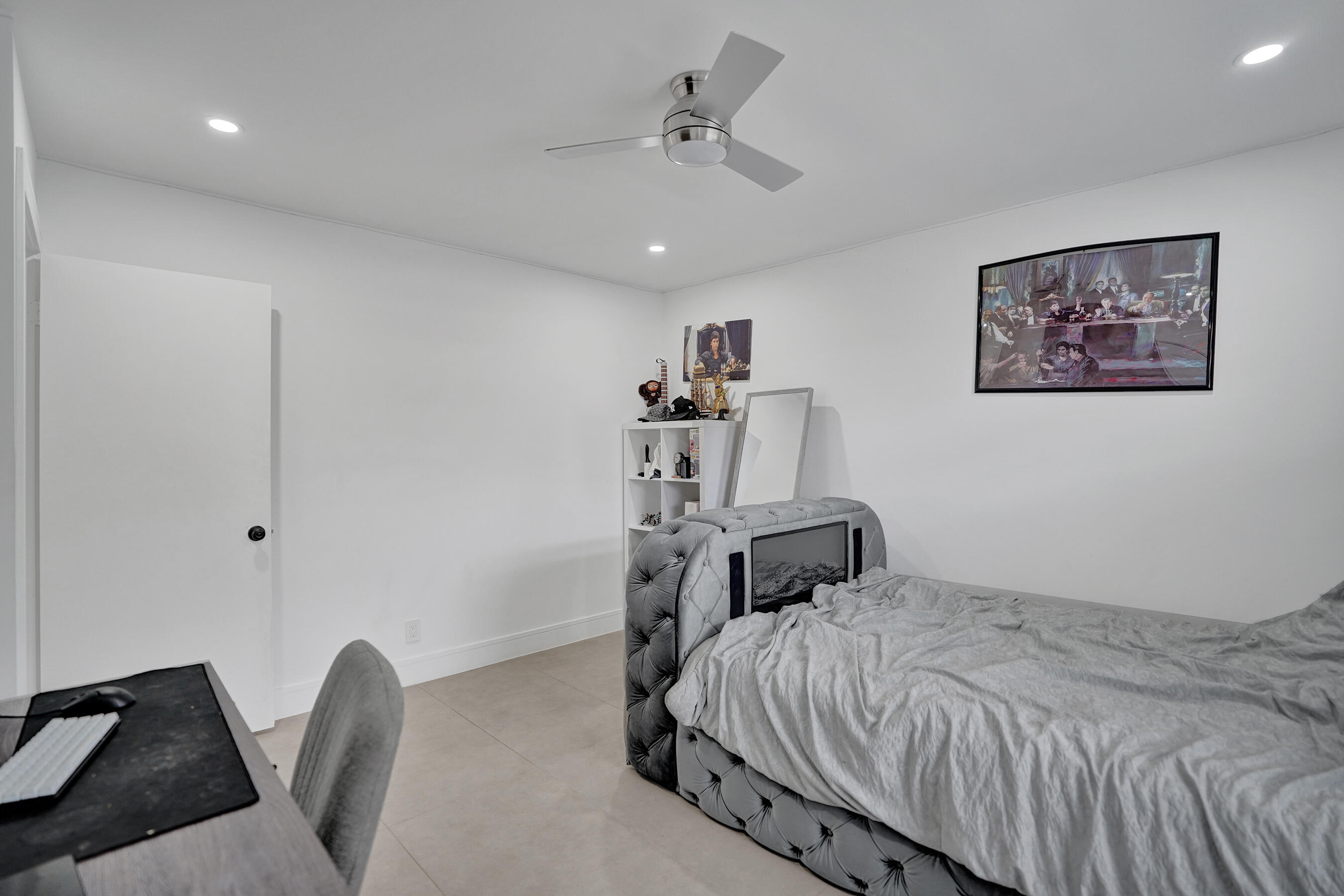 PALMS OF BOCA LAGO CONDO - Residential