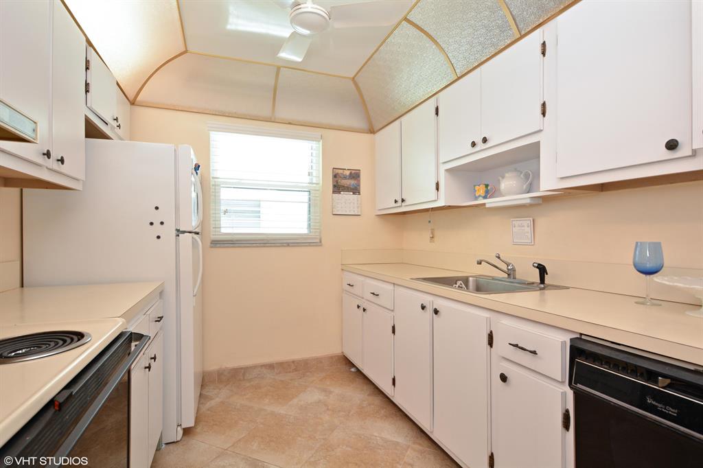 LEISUREVILLE - Residential