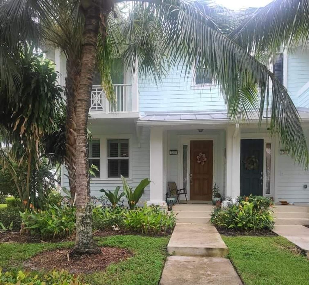 Photo of 1200 Dakota Drive #200, Jupiter, FL 33458 (MLS # R10745722)