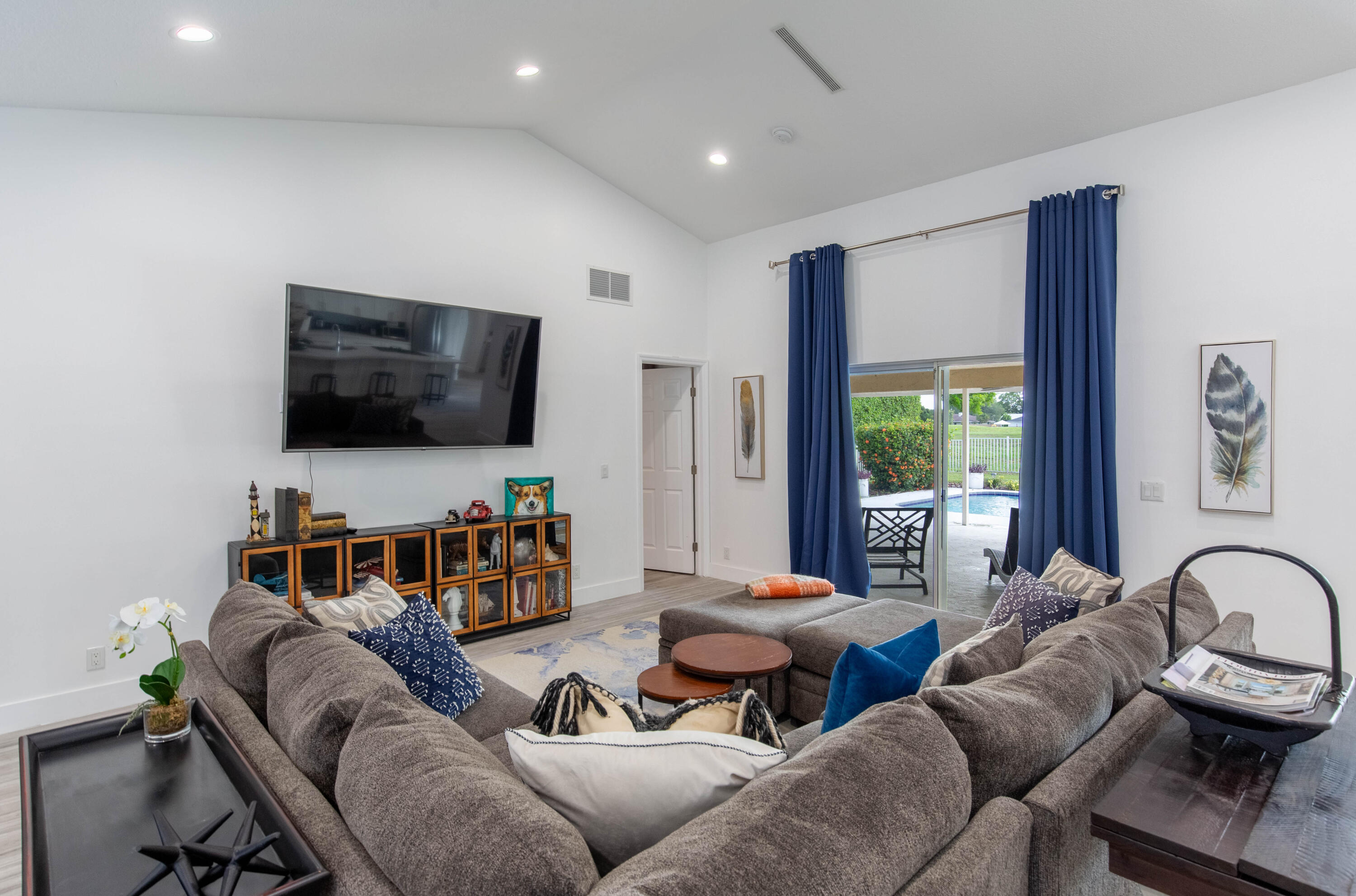 1327 Pine Valley Drive
