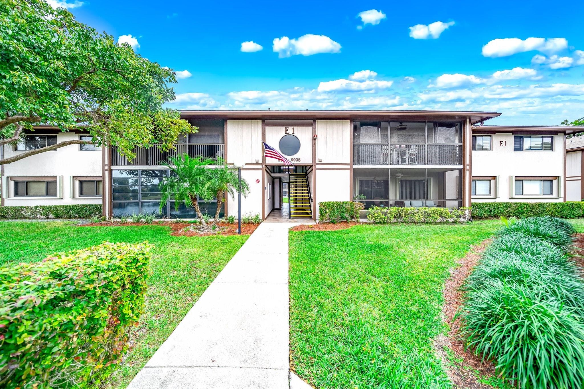 9933 N Belfort Cir 201