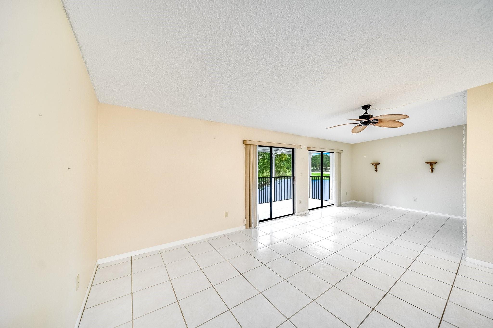9933 N Belfort Cir 201