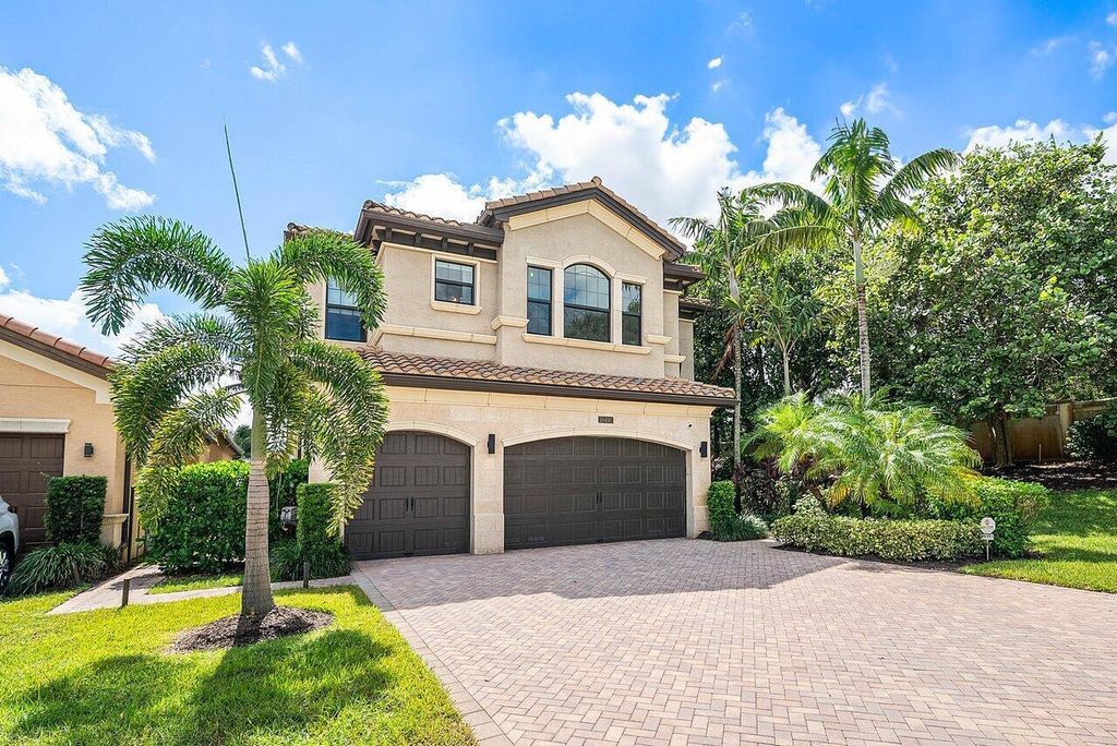 Photo of 16491 Gateway Bridge Drive, Delray Beach, FL 33446 (MLS # R11167895)