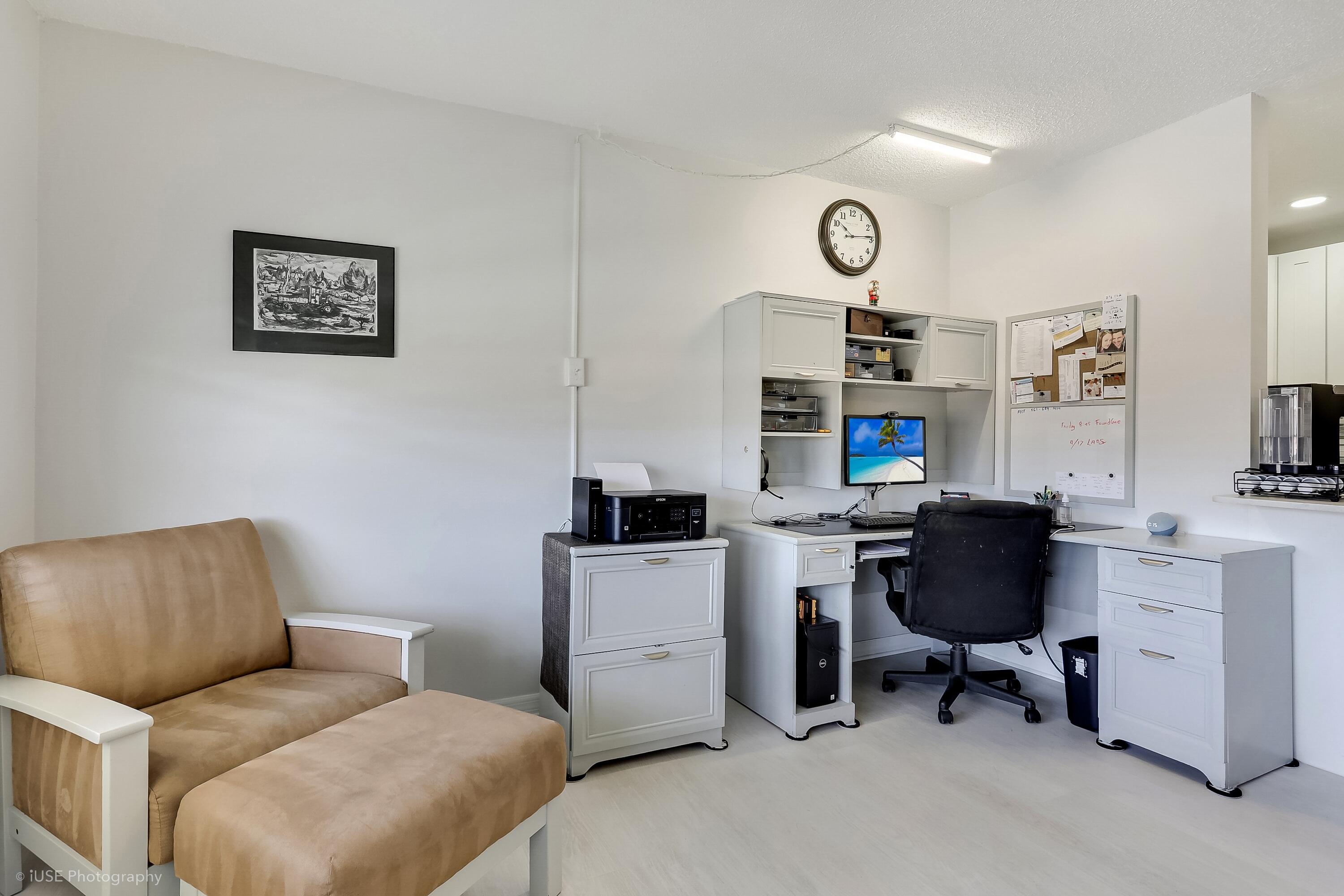 HASTINGS CONDOS - Residential