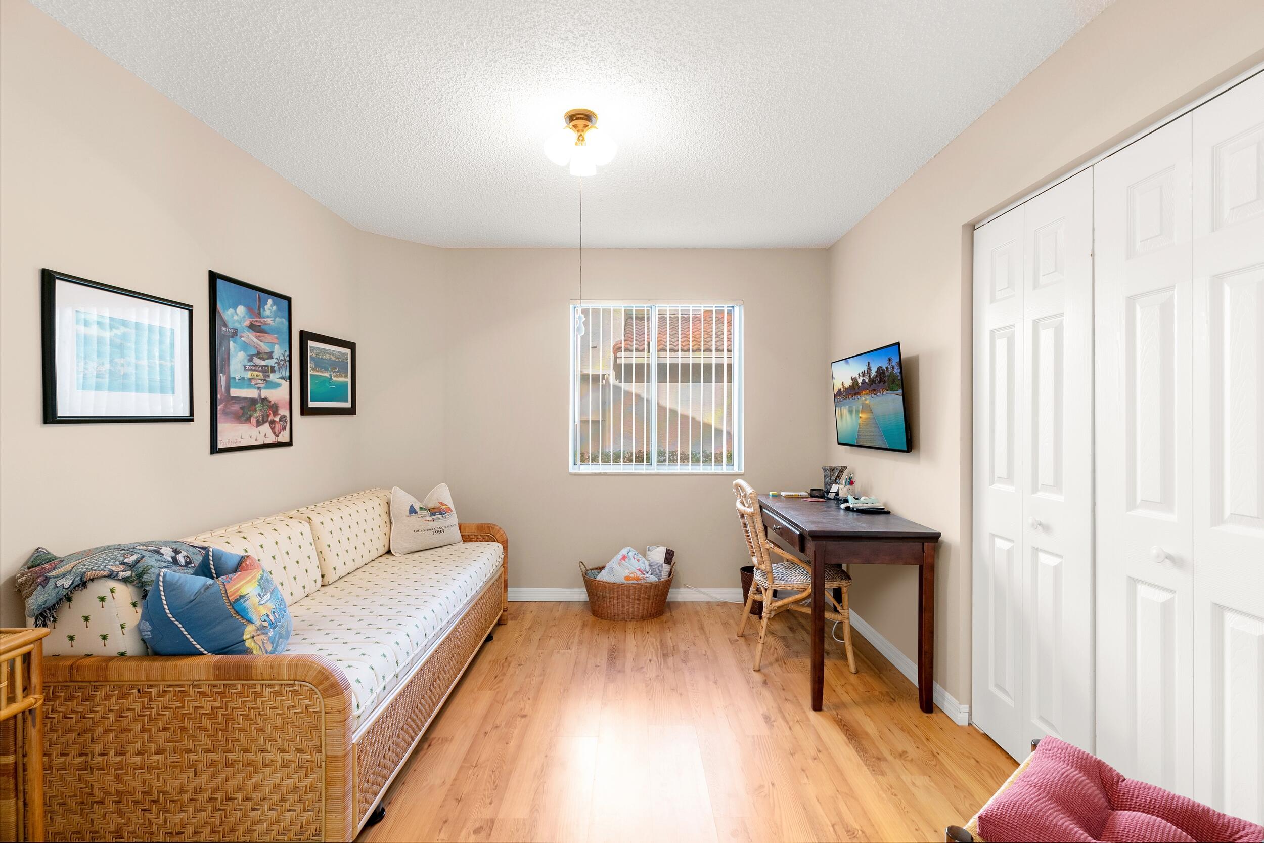 HOLIDAY SPRINGS VILLAGE SEC 5 - Residential