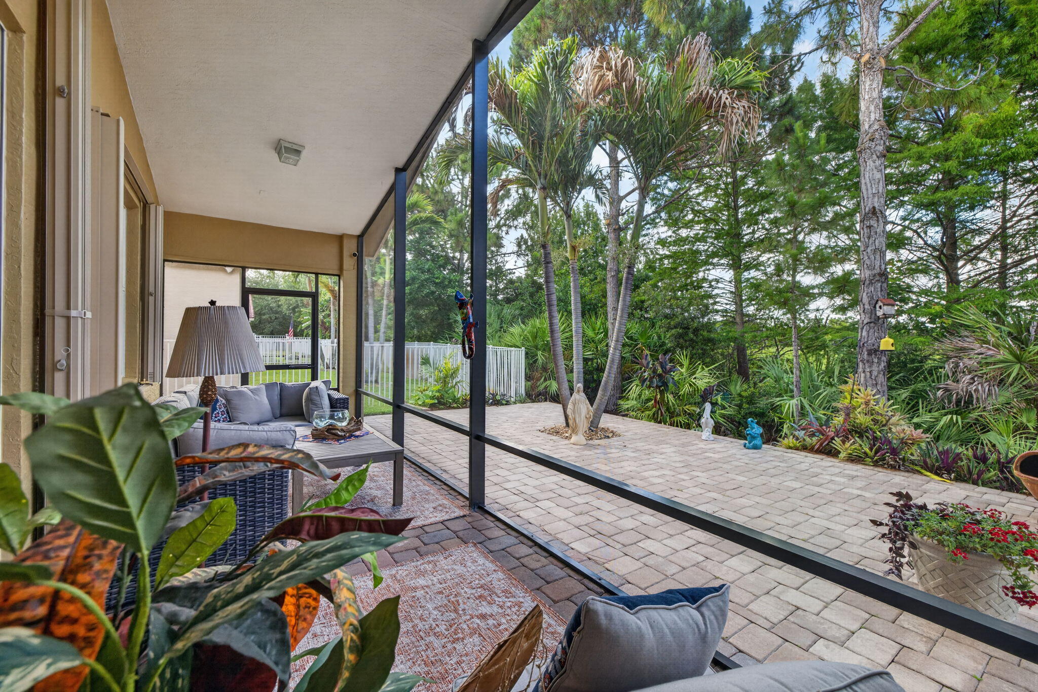 FOURTH  REPLAT OF PORTOFINO ISLES - Residential