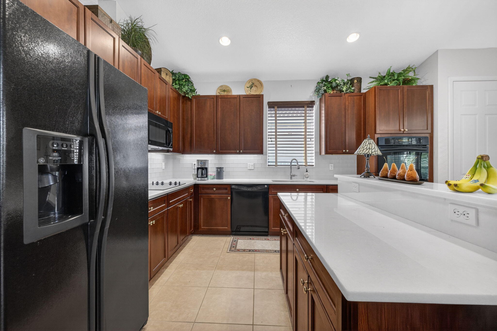 FOURTH  REPLAT OF PORTOFINO ISLES - Residential