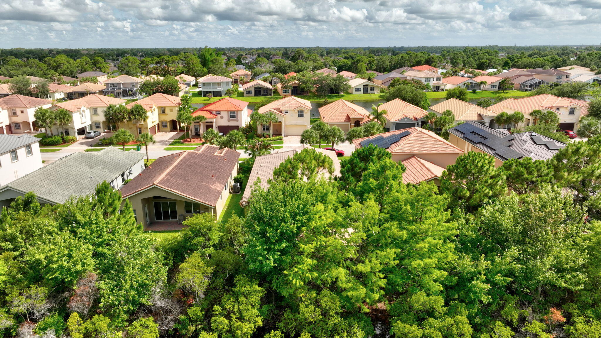 FOURTH  REPLAT OF PORTOFINO ISLES - Residential