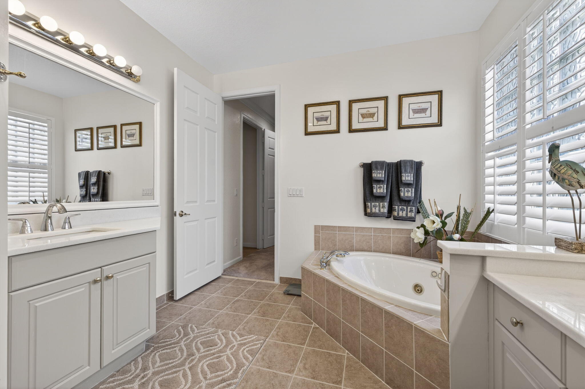 FOURTH  REPLAT OF PORTOFINO ISLES - Residential