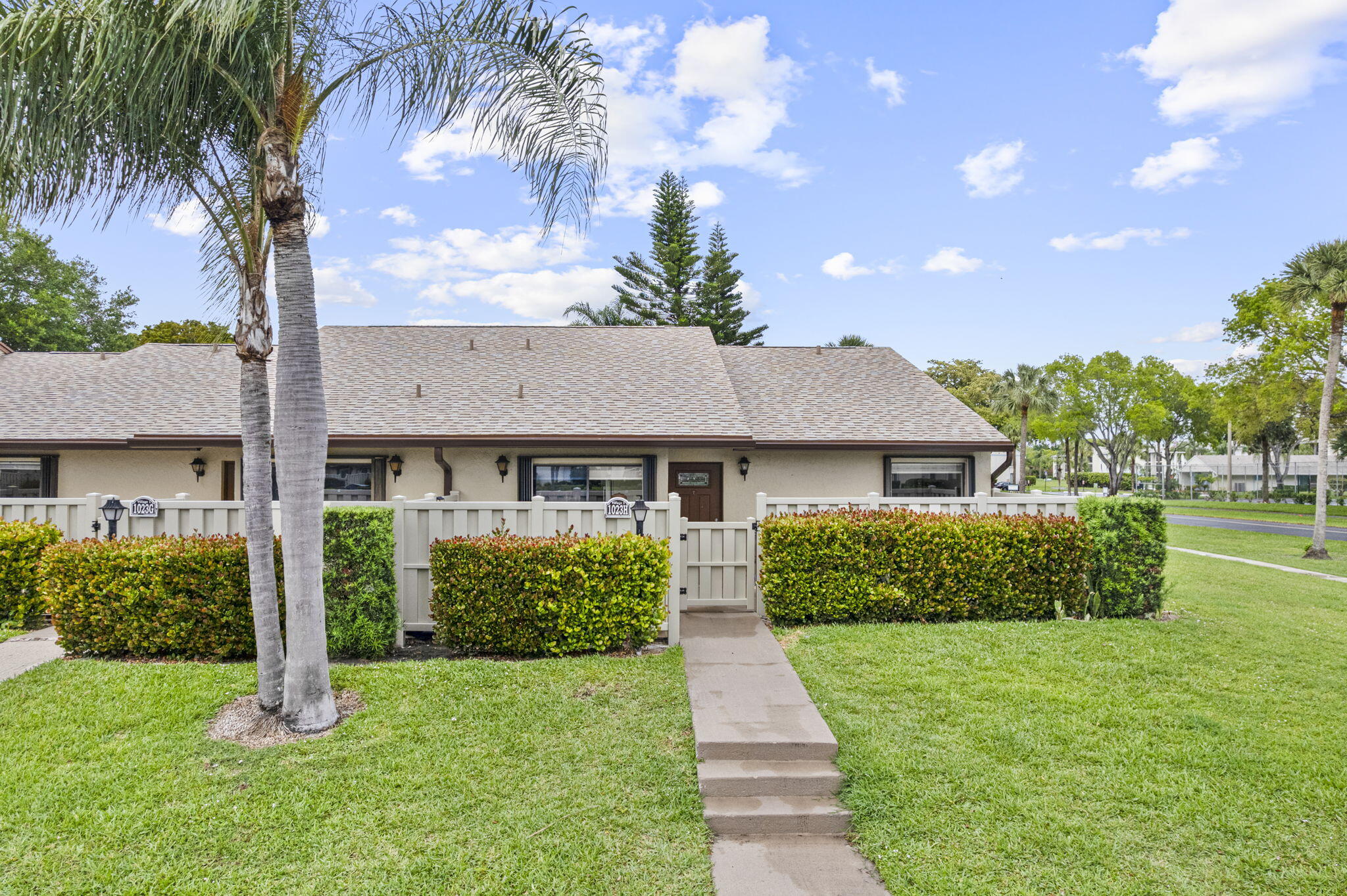 1023 Green Pine Boulevard H