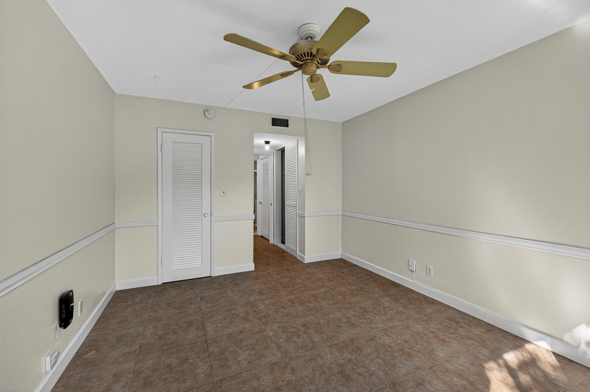 VENETIAN PARK CO-OP - Residential