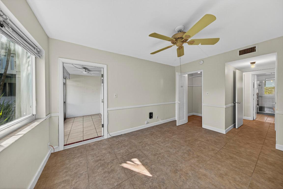 VENETIAN PARK CO-OP - Residential