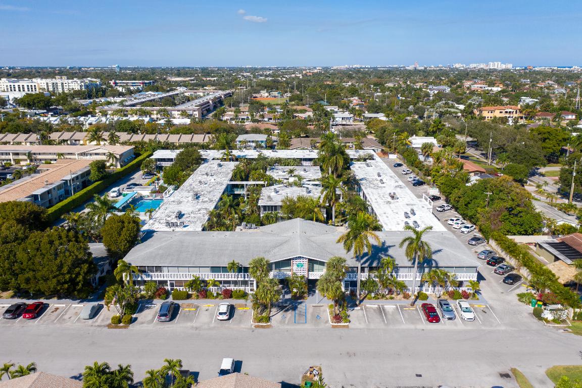 VENETIAN PARK CO-OP - Residential