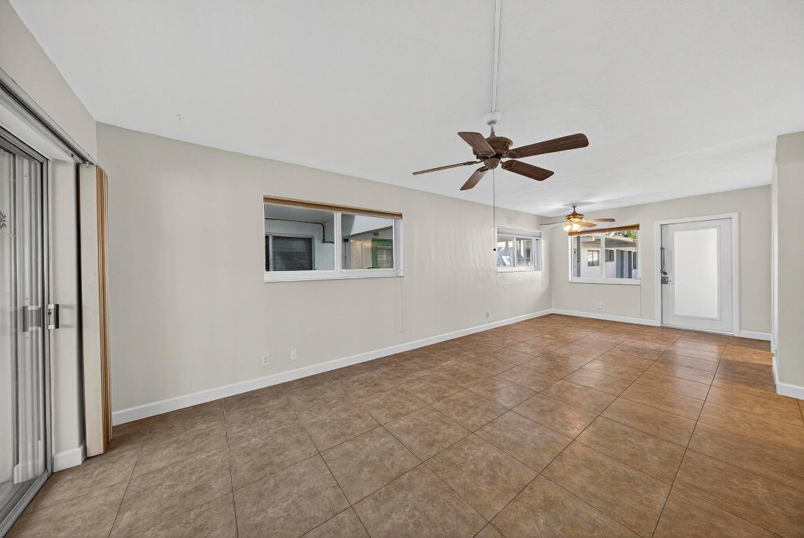 VENETIAN PARK CO-OP - Residential