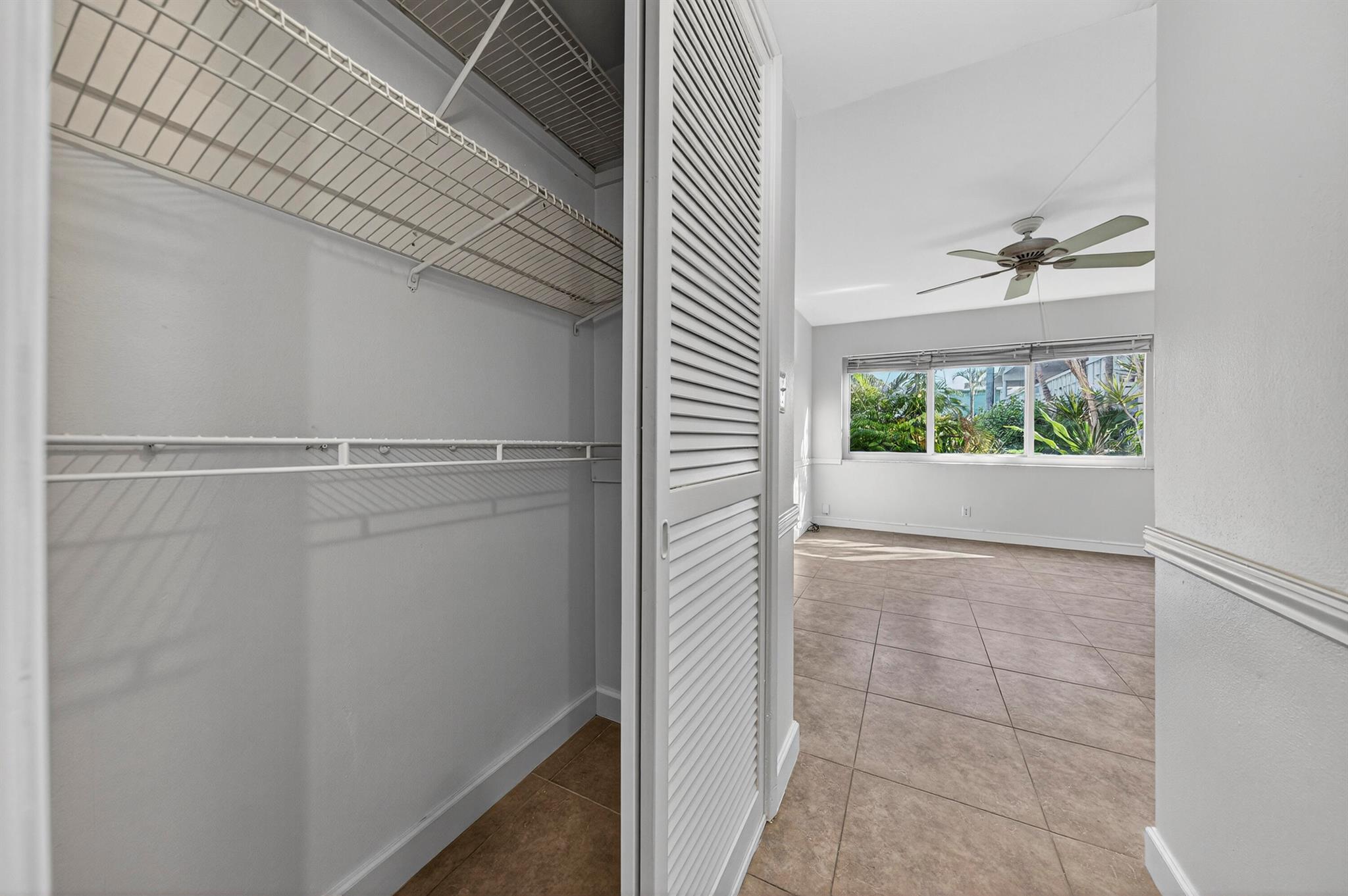 VENETIAN PARK CO-OP - Residential