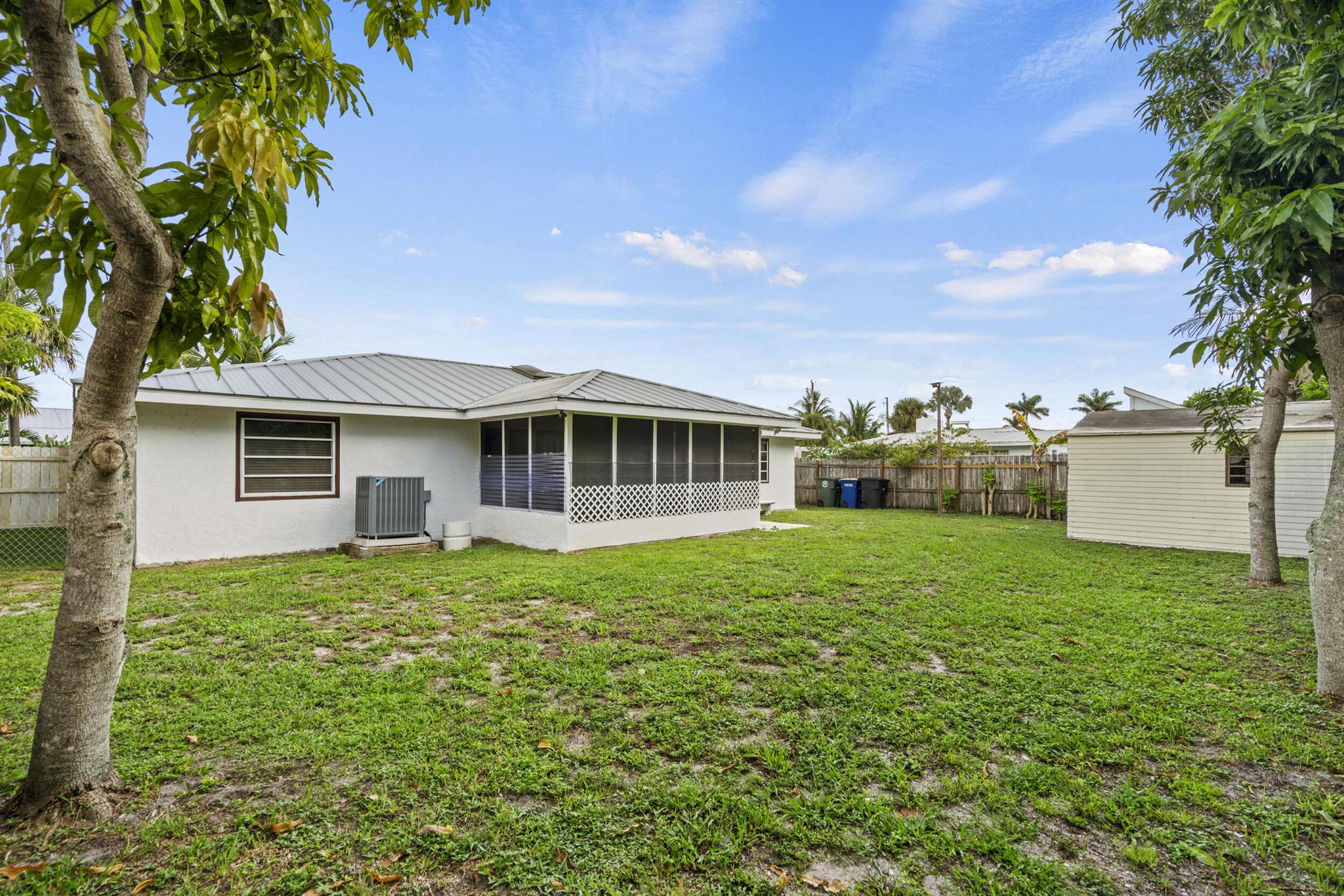 Surfside - Residential