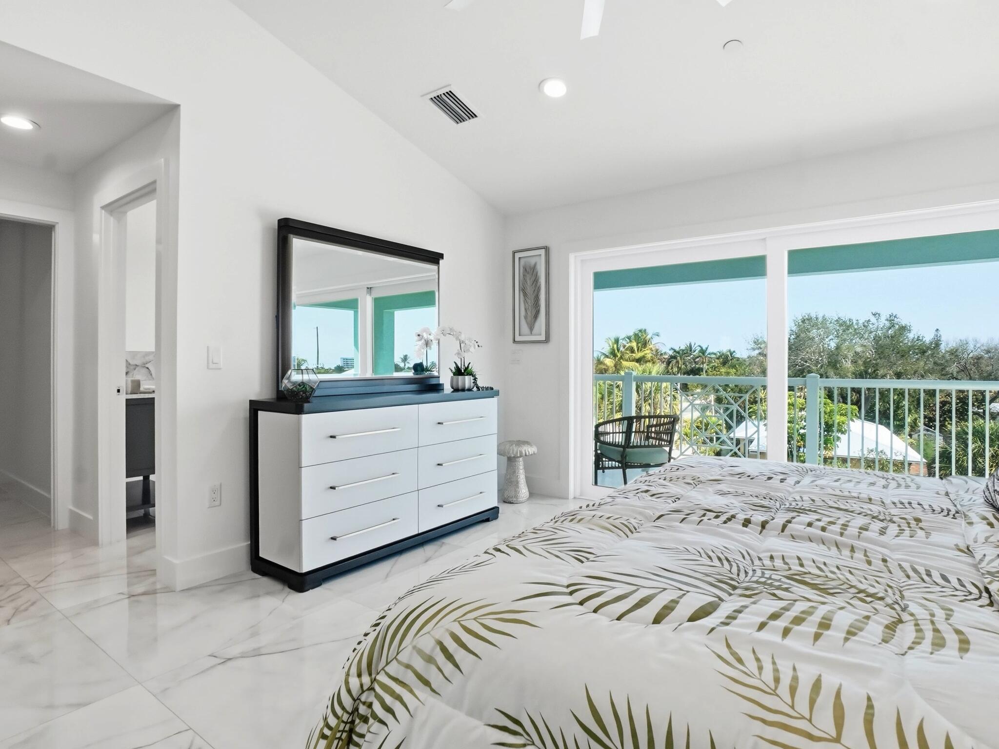 DESOTA RESIDENCES - Residential