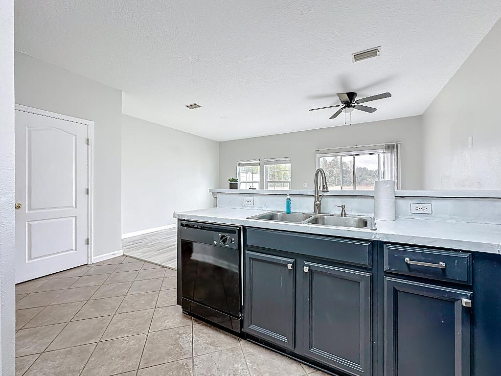 BISCAYNE BAY UNIT ONE - Residential