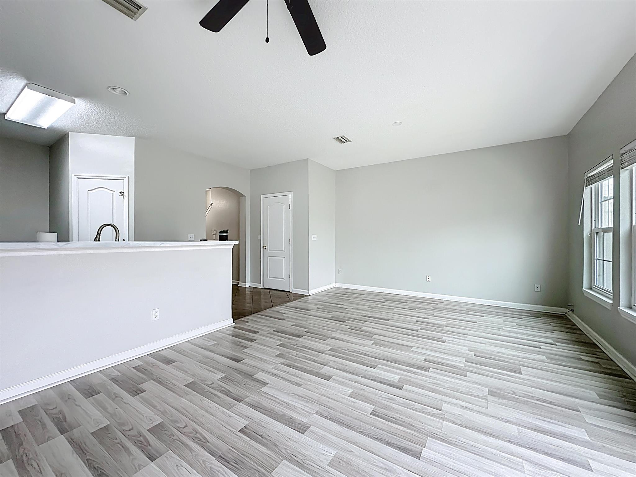 BISCAYNE BAY UNIT ONE - Residential