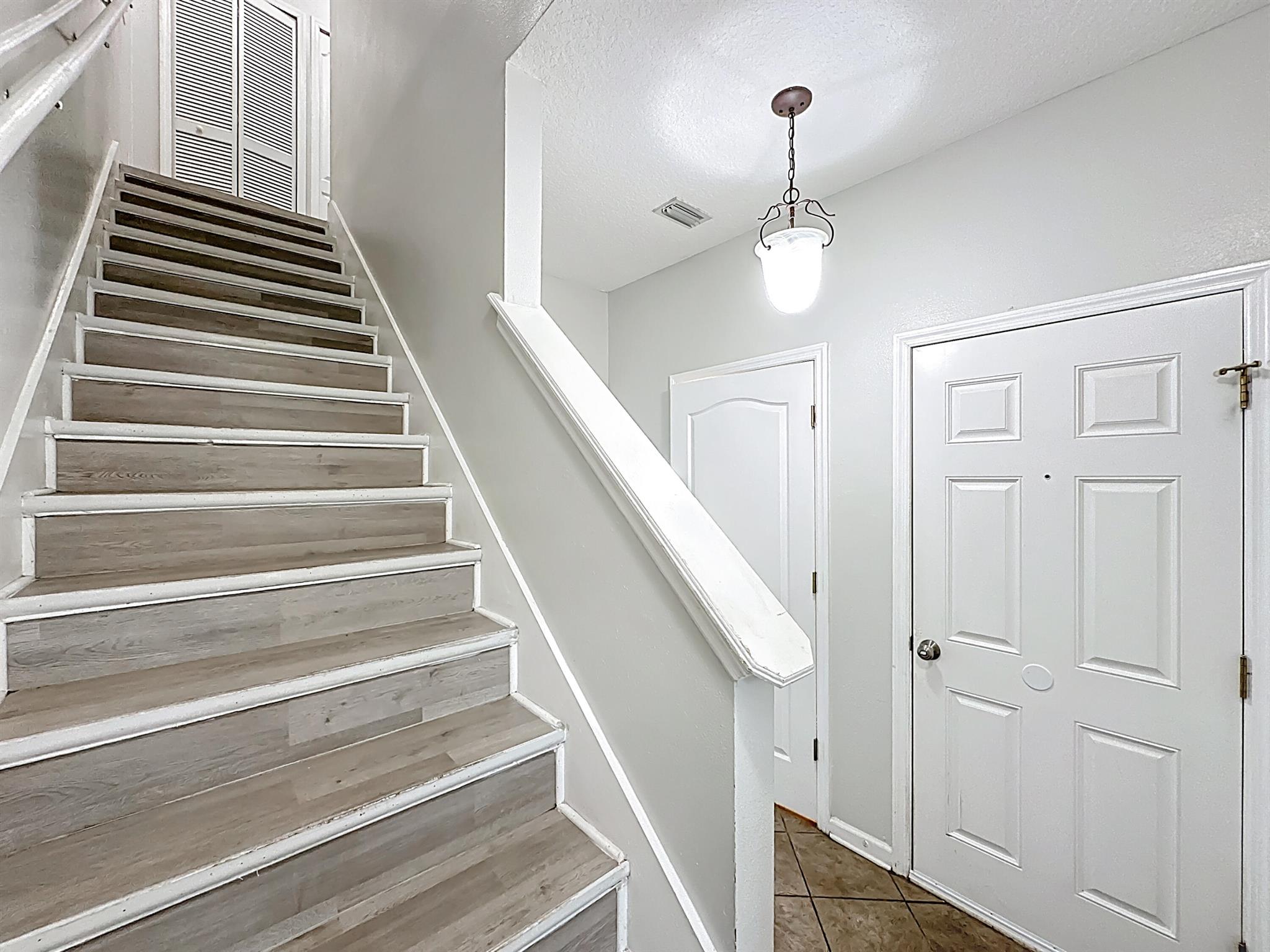 BISCAYNE BAY UNIT ONE - Residential