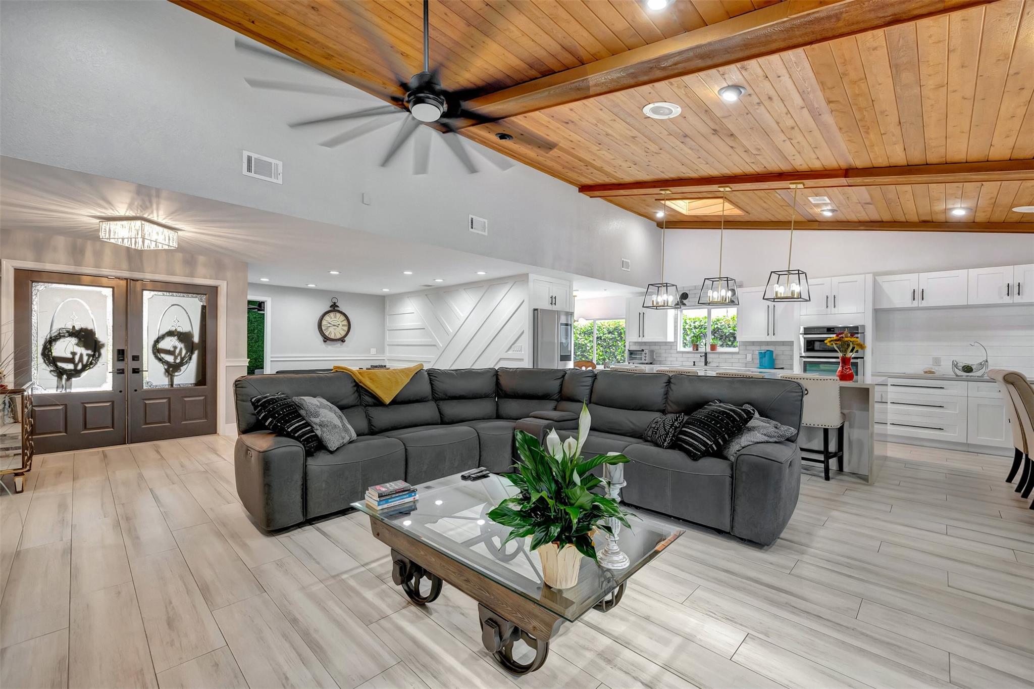 Woodmont Tr 64 95-40 B - Residential