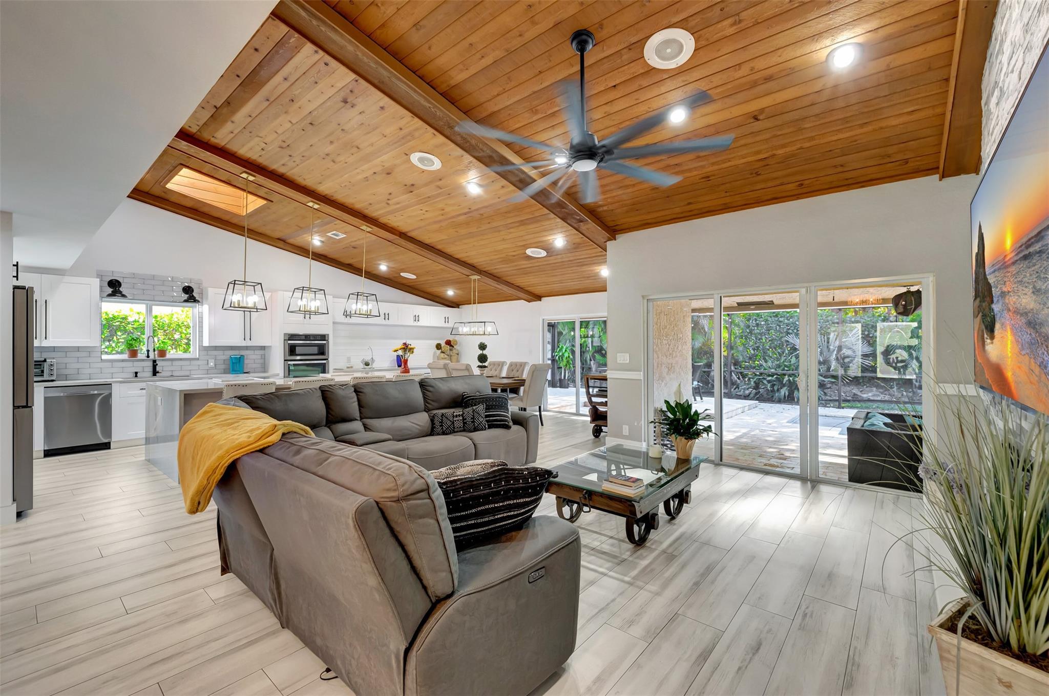 Woodmont Tr 64 95-40 B - Residential