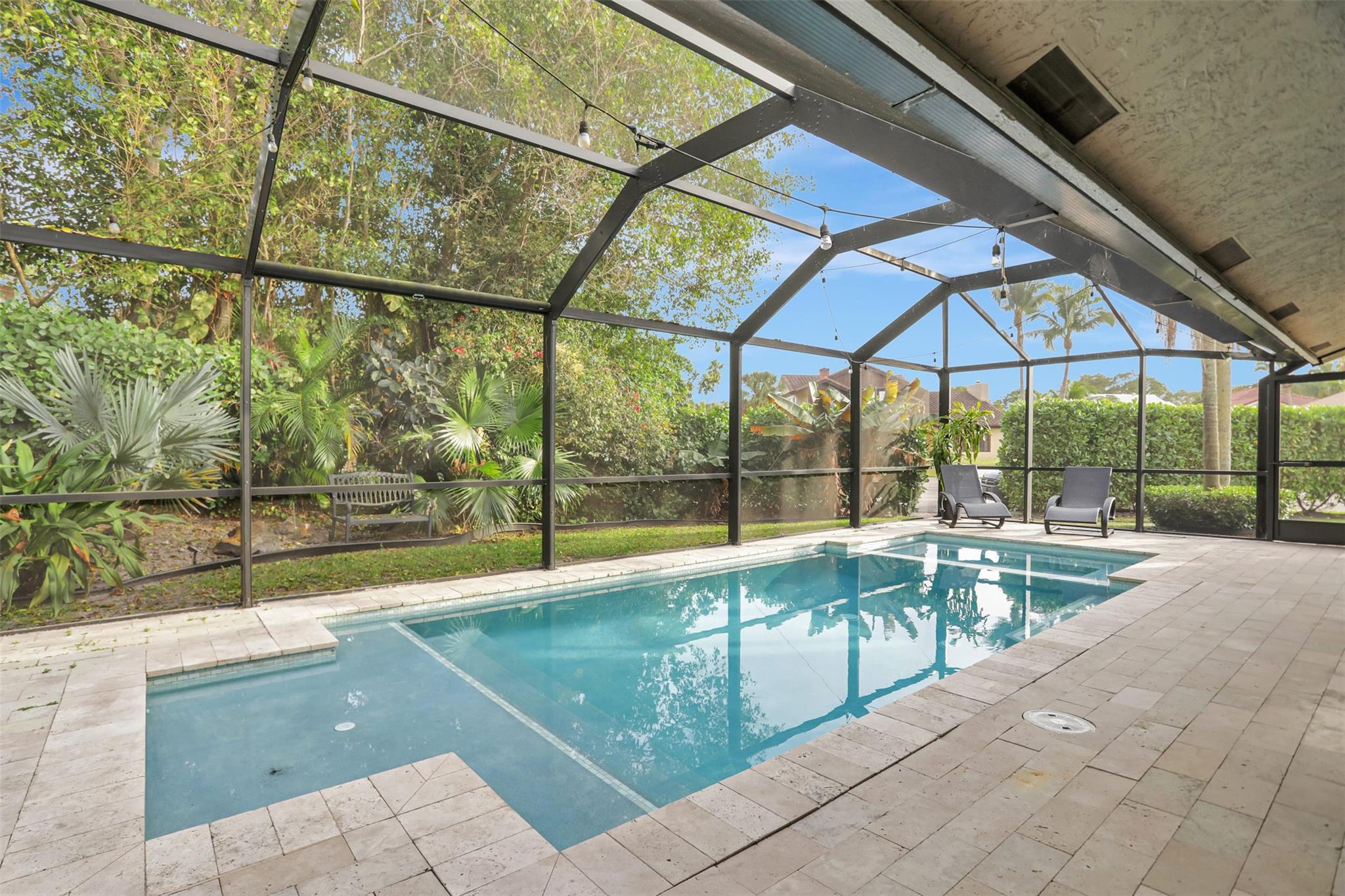 Woodmont Tr 64 95-40 B - Residential