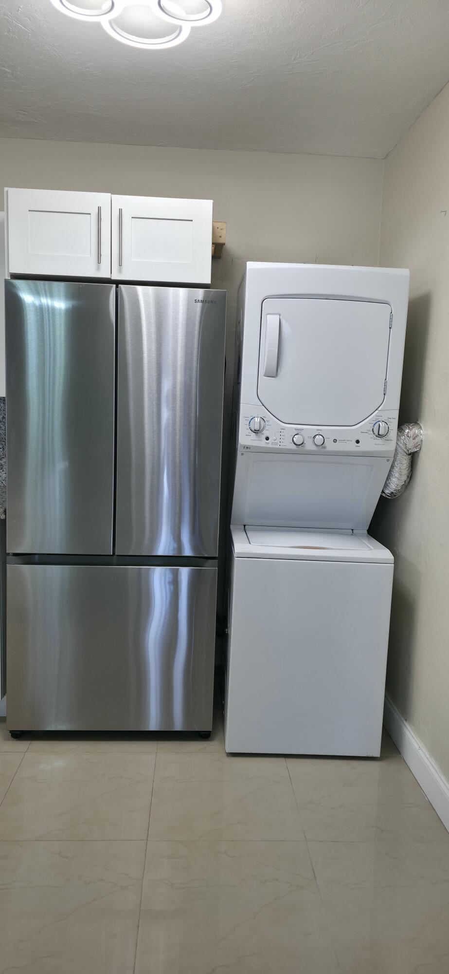 LAUDERDALE MANORS ADD REV PLAT - Residential Lease