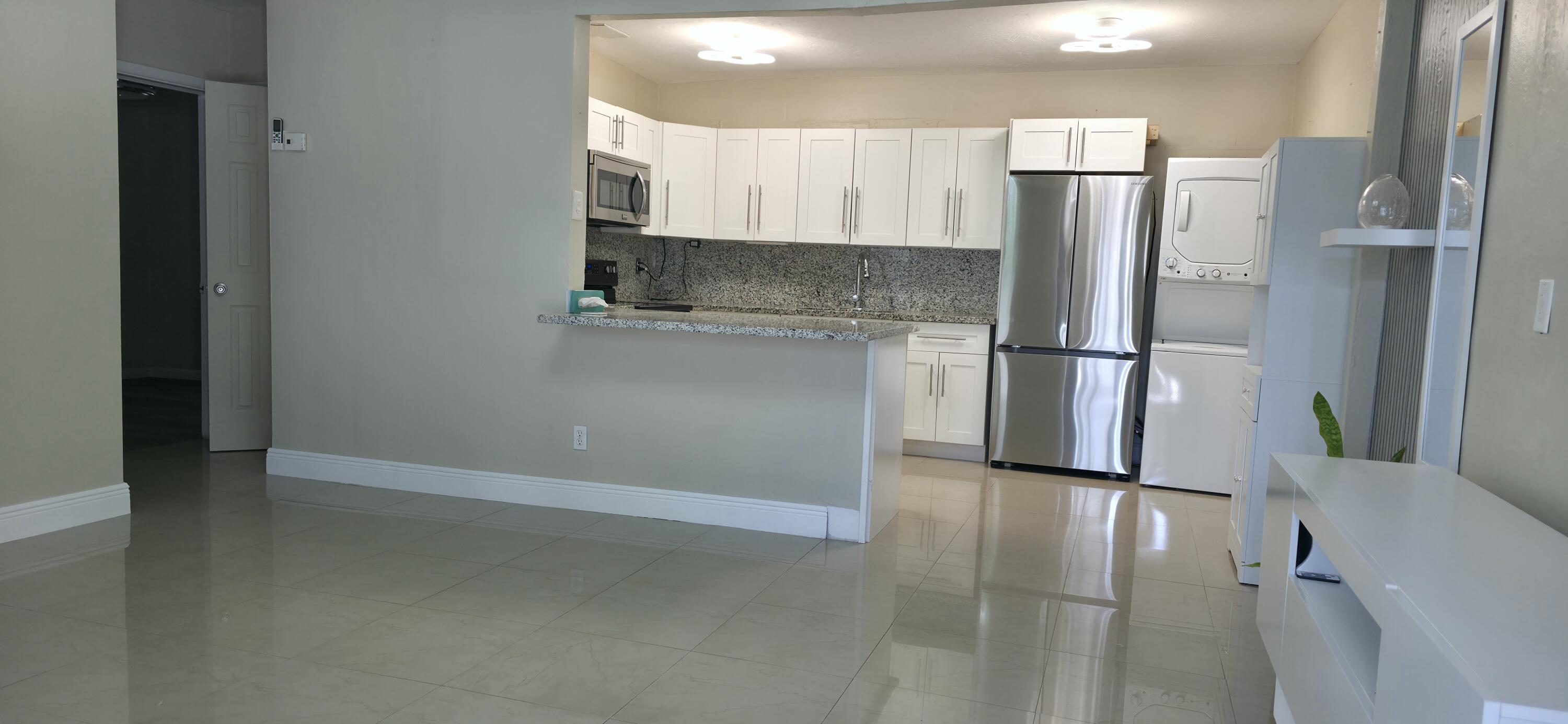 LAUDERDALE MANORS ADD REV PLAT - Residential Lease