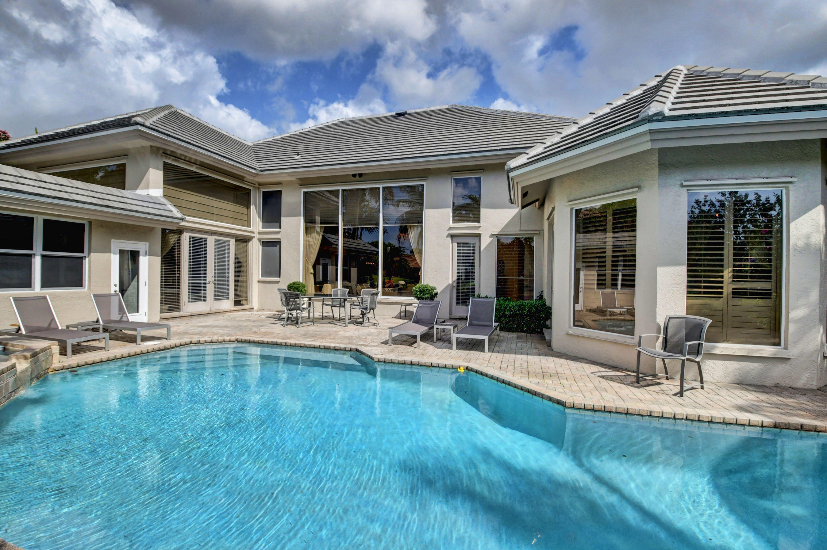 ST ANDREWS COUNTRY CLUB - Residential