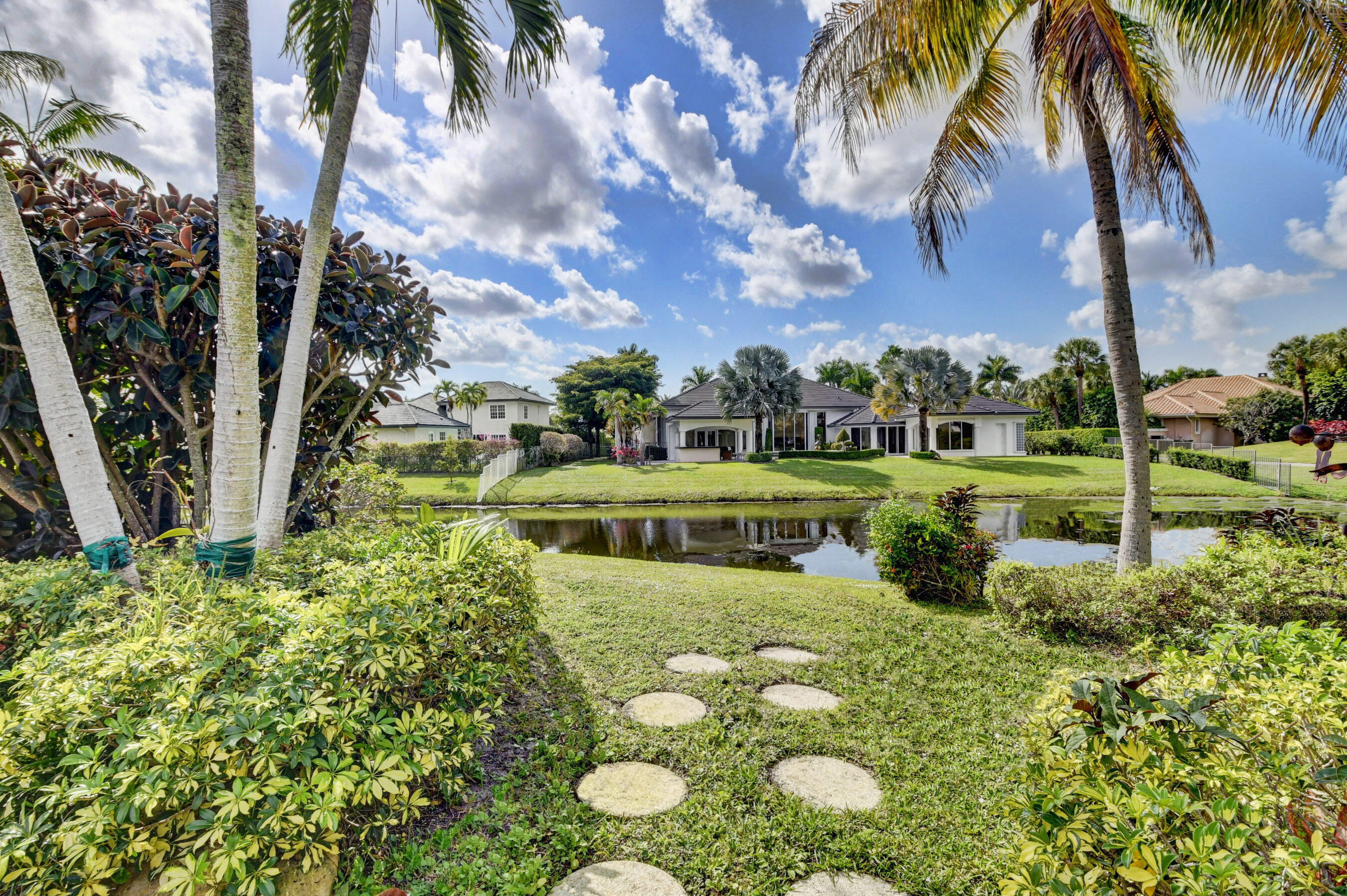 ST ANDREWS COUNTRY CLUB - Residential