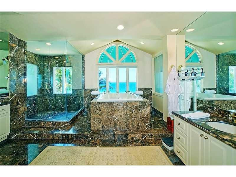 LAUDERDALE BEACH - Residential